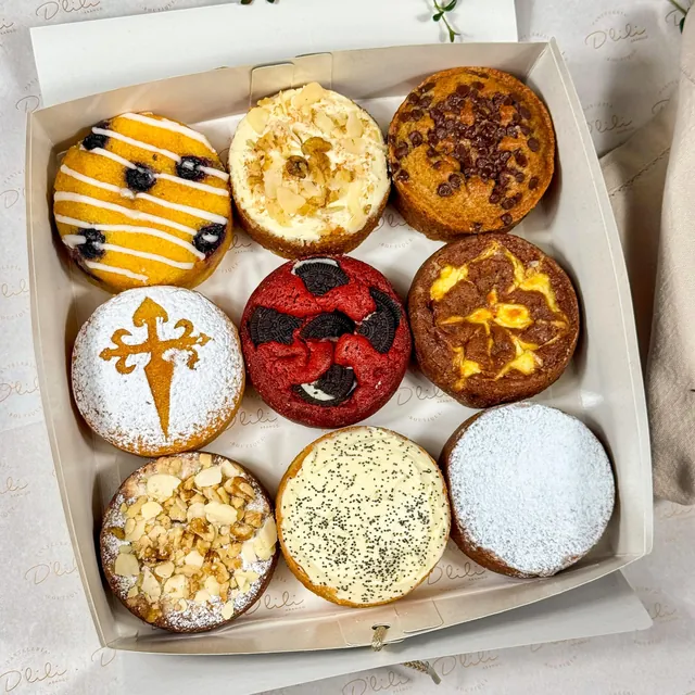 Caja Especial de 9 Tortas Minis Surtidas
