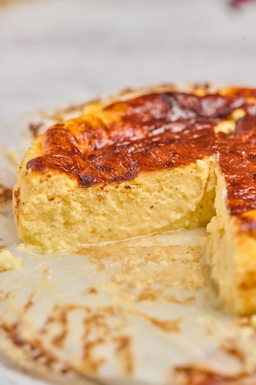 Torta de Queso Vasca (Sin Azúcar Añadida)
