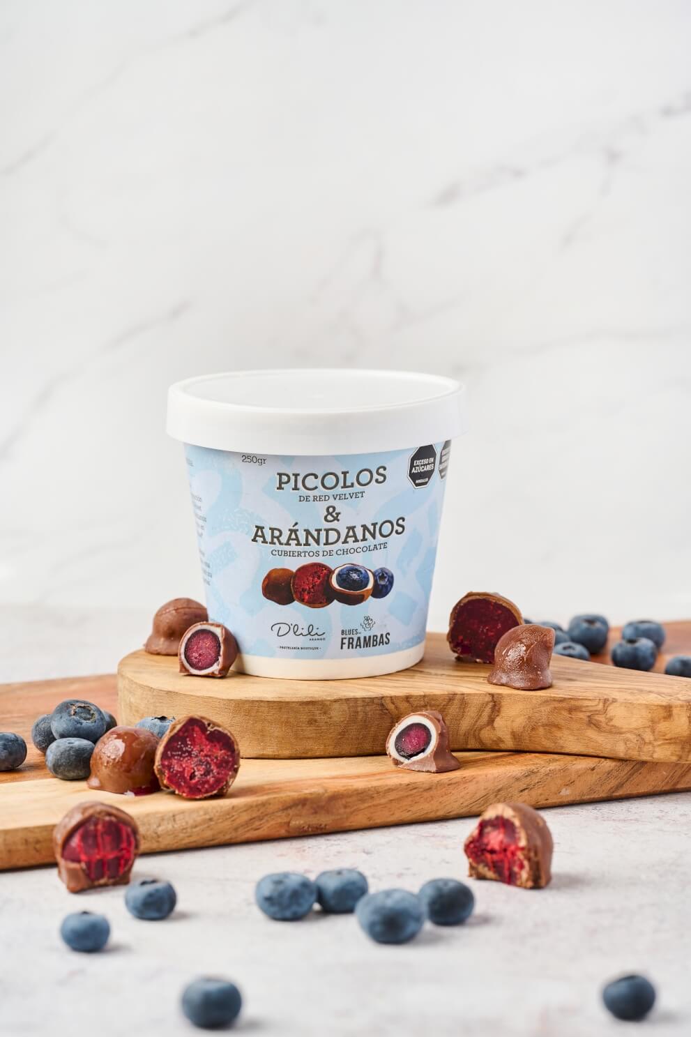 Tarrito de Pícolos Redvelvet con Arándanos
